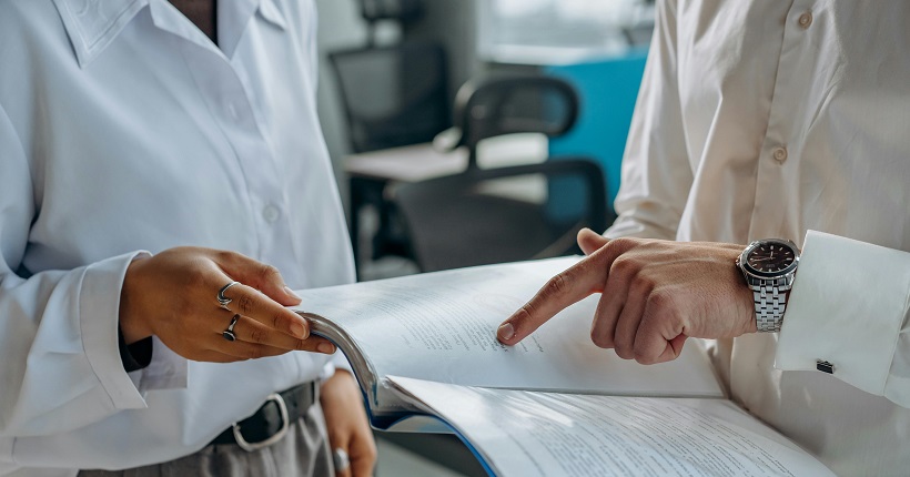 La importancia del trabajo social en la atención a familiares de personas con demencia