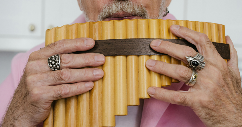 Consejos clave de una musicoterapeuta para otros profesionales de la salud que usan música en sus sesiones con personas con demencias