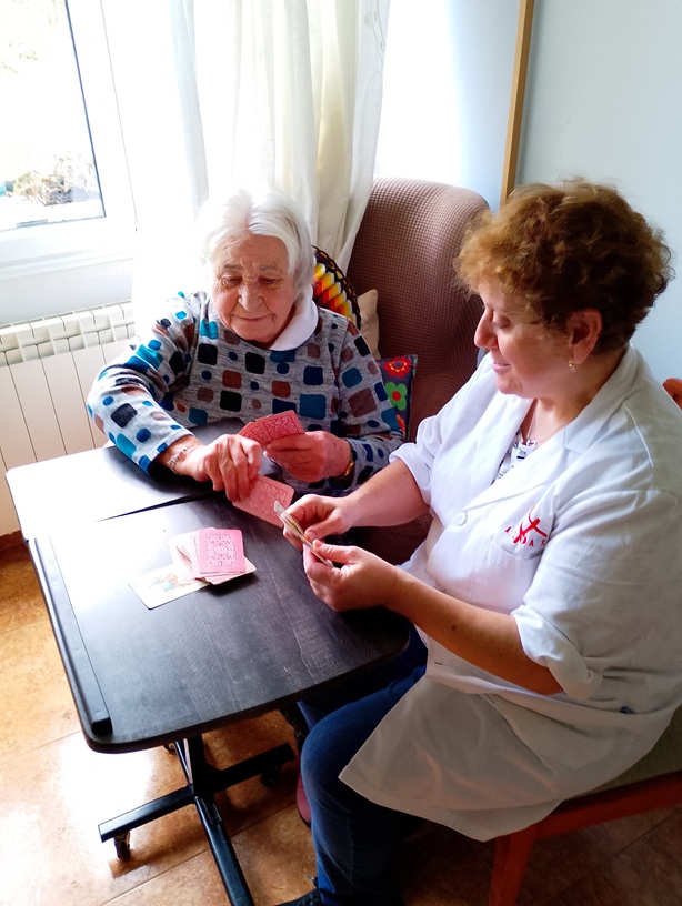Cuidadora familar y usuaria del servicio.