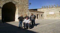 Visita turística por Burgos del grupo de jóvenes de ASEM